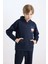Erkek Çocuk Lacivert Kapüşonlu Sırt Baskılı Sweatshirt D3048A824WN 9