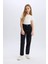 Kız Çocuk Mom Fit Standart Paça Jean Pantolon D5438A824WN 8