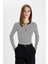 Slim Fit Dar Kesim Bisiklet Yaka Yarım Fermuarlı Çizgili Fitilli Kaşkorse Uzun Kollu Tişört D6104AX24AU 9
