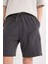 %100 Pamuk Slim Fit Dar Kesim Dar Paça Cepli Basic Düz Şort B8673AX25SM 13