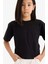 Kız Çocuk Relax Fit Bisiklet Yaka Basic Düz Kısa Kollu Tişört Z5095A625SM 10