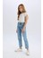 Kız Çocuk Mom Fit Standart Paça Jean Pantolon D9155A825SP 9