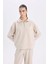 Regular Fit Yarım Fermuarlı Baskılı Sweatshirt E1850AX24WN 14