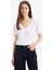 %100 Pamuk Regular Fit V Yaka Basic Düz Kısa Kollu Beyaz Tişört W9578AZ25SP 12