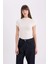 Slim Fit Dar Kesim Yarım Balıkçı Yaka Soft Touch Kısa Kollu Tişört E5906AX25SP 10