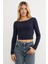 Basic Kayık Yaka Modal Bluz 1