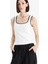 Slim Fit Dar Kesim Yuvarlak Yaka Ribana Atlet F6276AX25SM 6