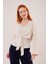 Ön Bağlamalı Volan Kol Ekru Bluz 1