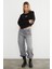 3 Iplik Fiyonk Nakışlı Crop Sweatshirt 2