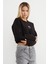 3 Iplik Fiyonk Nakışlı Crop Sweatshirt 3