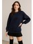 Kadın Lacivert Bisiklet Yaka Oversize Sweatshirt 1