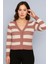 Kadın Önü Düğmeli ve Çift Renkli Triko Hırka 4