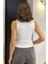 Yan Büzgülü Düğme Detaylı Sıfır Kol Bluz P-00017990 3