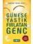 Güneşe Yastık Fırlatan Genç 1
