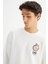 Regular Fit Normal Kesim Bisiklet Yaka Baskılı Kırık Beyaz Sweatshirt 4
