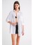 4053 Kadın Tek Cepli Oversize Basic Gömlek Beyaz 2