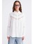 4680 Kadın Dantel Detaylı Oversize Keten Gömlek Beyaz 5