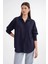 4670 Kadın Cepli Oversize Basic Keten Gömlek Lacivert 3