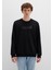 Erkek Siyah M066303-900 Baskılı Sweatshirt 9