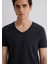 Dikiş Detaylı V Yaka Siyah Tişört 062773-26341 12