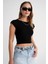 2009 Kadın Vücuda Oturan Basic Crop T-Shirt Siyah 3