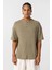 Basic Oversize Düğme Yaka Tişört Haki 2