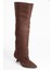 Zach Kahverengi Süet Diz Üstü Kadın Kısa Topuklu Çizme 3