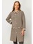 Kadın Dik Yaka Kolu ve Cebi Nakış Işlemeli Uzun Yün Kaban K.bej 2