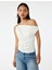 Slim Fit Metal Aksesuarlı Drapeli Asimetrik Yaka Kolsuz Bluz 1