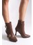 Olytheris Kadın Topuklu Sivri Burun Bot 00128505 1