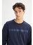 Pamuklu Regular Fit Normal Kesim Bisiklet Yaka Sweatshirt 4