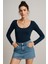 Kadın Lacivert U Yaka Uzun Kollu Bluz 1
