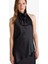 Regular Fit Degaje Yaka Saten Kolsuz Bluz G2999AX25AU 1