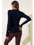 Basic Parmak Geçirme Detaylı Bluz Lacivert T4266 3