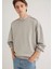 Dikiş Detaylı Gri Basic Sweatshirt 0S10314-82577 9