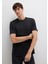 Etiket Detaylı Siyah Basic Tişört 0611824-900 10