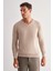 Açık Bej V Yaka Uzun Kol Cepsiz Comfort Fit Classic Yünlü Triko Kazak 1012255002 1