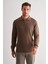 Kahverengi Fermuarlı Polo Yaka Uzun Kol Cepsiz Comfort Fit Casual Pamuklu Triko Kazak 1012255202 3