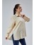 Açık Bej Yırtmaç Detaylı Oversize Gömlek 10