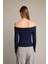 Kayık Yaka Uzun Kollu Tişört 6