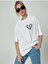 Minimal Kalp Baskılı Beyaz Oversize Tshirt 3