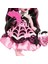 ® DOĞUM GÜNÜ™ DRACULAURA™ Bebek Parti elbisesi giyen ve bir elinde balon, diğer elinde hediyesini tutan Monster High Doğum Günü Draculaura bebek JBG74 3