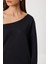 Açık Omuzlu Yumuşak Modal Sweatshirt LUB0252 Siyah 4