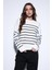 Taş Çizgili Triko Kazak 2