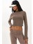 Kadın Yumuşak Dokulu Yarım Balıkçı Yaka Crop Bluz Busem Collection Brown 1