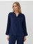 Lacivert Rahat Kesim Uzun Kollu V Yaka Dokuma Bluz 1
