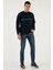 Pamuklu Şerit Detaylı Relaxed Fit Bisiklet Yaka Sweat Erkek Sweat 5901227 3