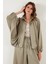 Oversize Klasik Yaka Yarasa Kol Fermuarlı Saten Ceket Bayan Ceket 6839584 1