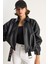 Kadın Oversize Tokalı Deri Ceket 6
