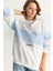 Kadın Yarım Fermuarlı Nakış Detaylı Renk Bloklu Oversize Sweatshirt 5